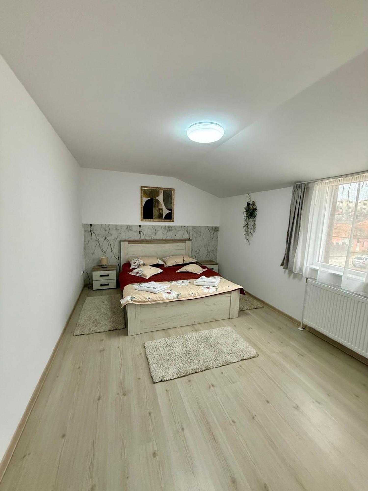 Jokai Apartments Nr7, Code Entry Sfantu Gheorghe  Luaran gambar