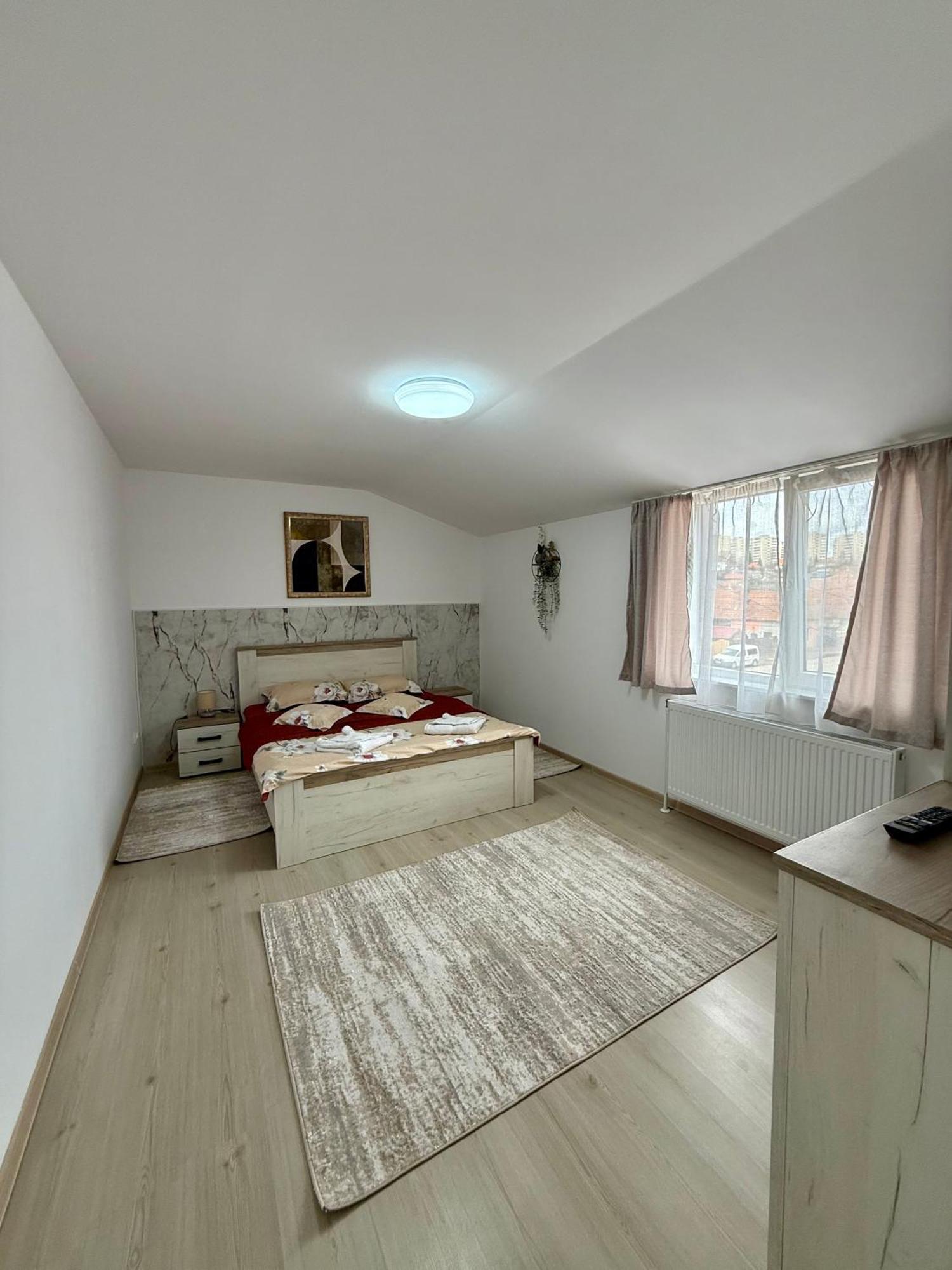 Jokai Apartments Nr7, Code Entry Sfantu Gheorghe  Luaran gambar
